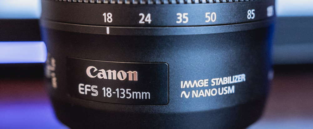 Nano USM Markings on Lens Case